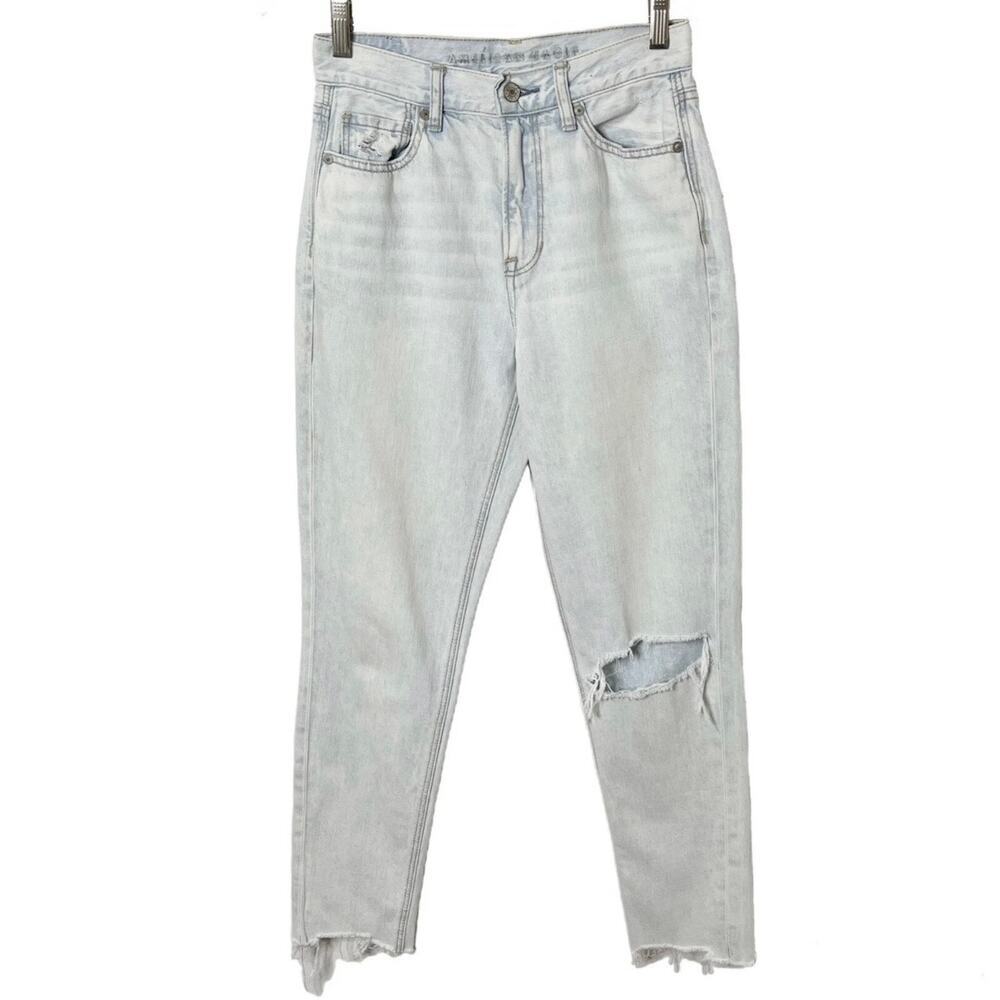 American Eagle Women's Mom Jeans 0 Distressed Light Wash High Rise Cut Off Denim - Picture 2 of 12